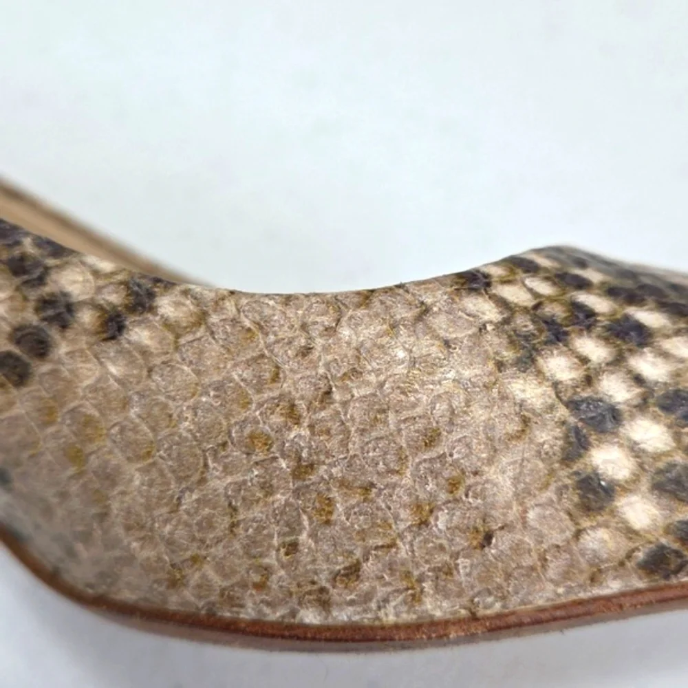 COACH Python Snakeskin Embossed Leather Pointed Toe Pumps Heels Sz 8